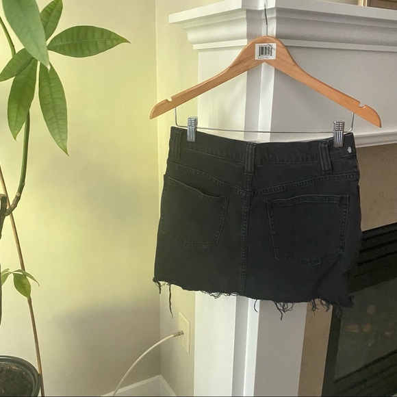 MADEWELL Black Raw Edge Mini Denim Skirt - Picture 6 of 7